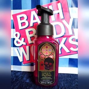 Ghoul Friend Foaming Hand Soap